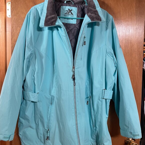 Used Blue Winter Coat No Hood Full Zip up Great Condition Womens 2X - Picture 8 of 15